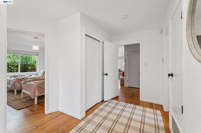3280 Adams St, Alameda, CA 94501
