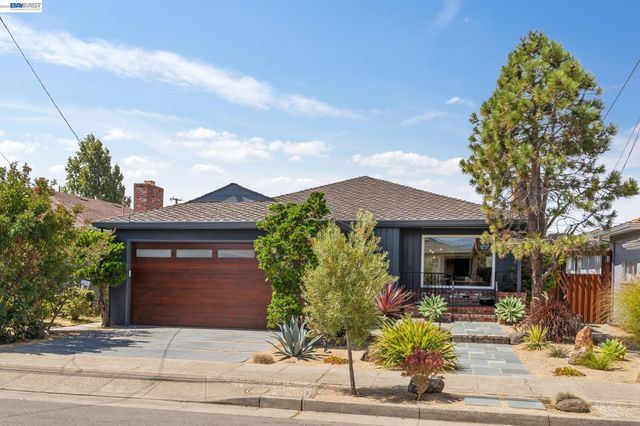 3280 Adams St, Alameda, CA 94501