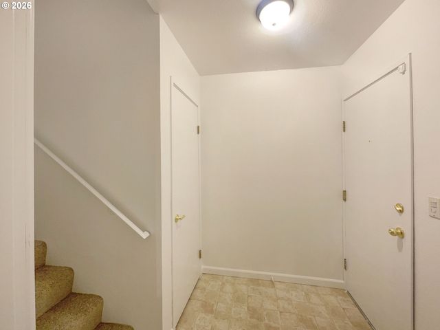 3101 MCNARY Pkwy 12, Lake Oswego, OR 97035