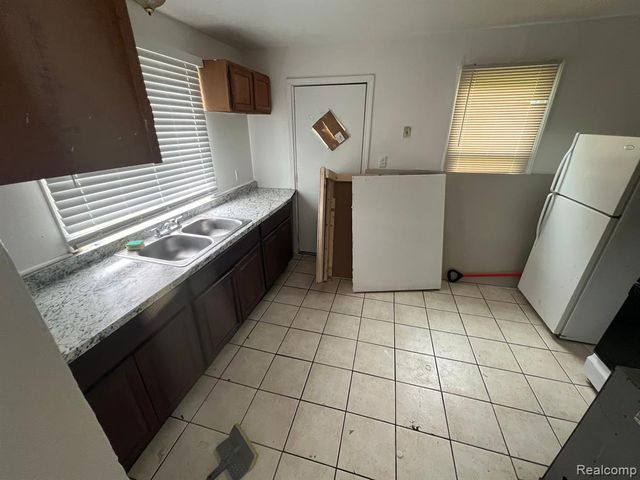3756 Ash Street, Inkster, MI 48141