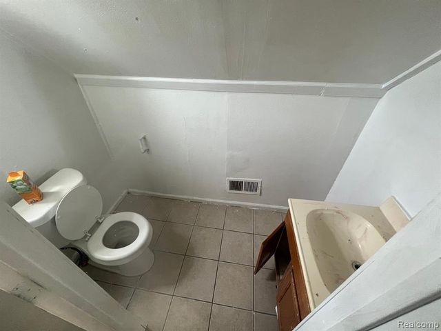 3756 Ash Street, Inkster, MI 48141