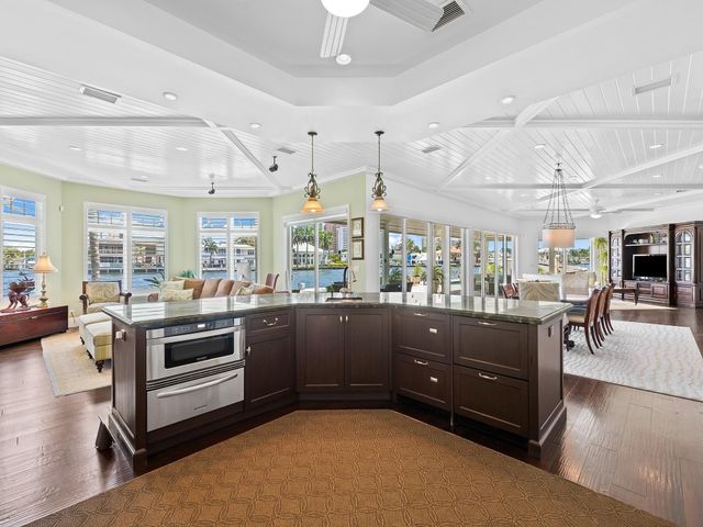 2898 NE 26th Street, Fort Lauderdale, FL 33305