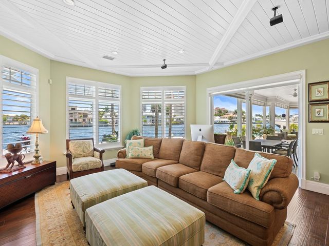 2898 NE 26th Street, Fort Lauderdale, FL 33305