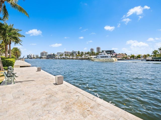 2898 NE 26th Street, Fort Lauderdale, FL 33305