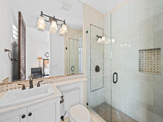 2898 NE 26th Street, Fort Lauderdale, FL 33305