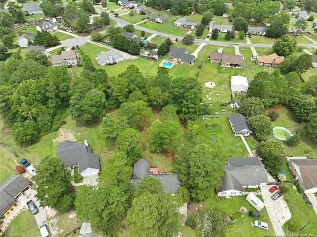 924 E Winds Lane, Fayetteville, NC 28311