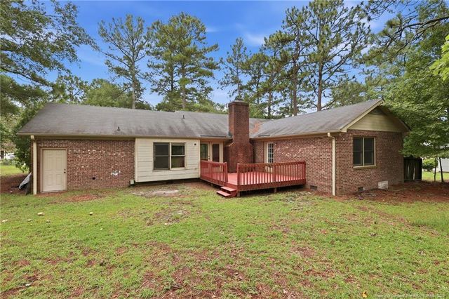 924 E Winds Lane, Fayetteville, NC 28311