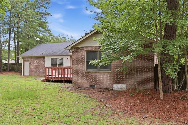 924 E Winds Lane, Fayetteville, NC 28311