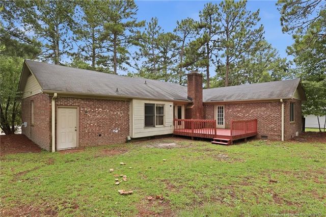 924 E Winds Lane, Fayetteville, NC 28311