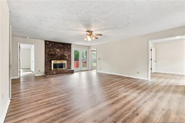 924 E Winds Lane, Fayetteville, NC 28311