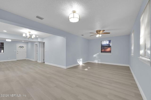 2531 E BURLINGAME Drive, Jacksonville, FL 32211