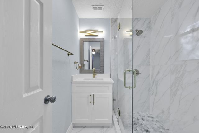 2531 E BURLINGAME Drive, Jacksonville, FL 32211