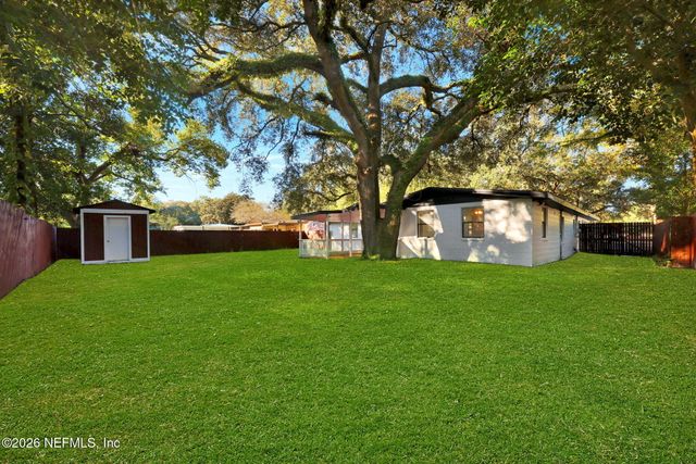 2531 E BURLINGAME Drive, Jacksonville, FL 32211