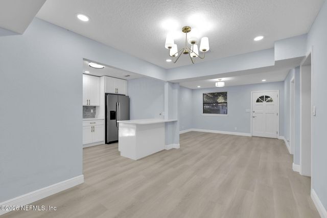 2531 E BURLINGAME Drive, Jacksonville, FL 32211