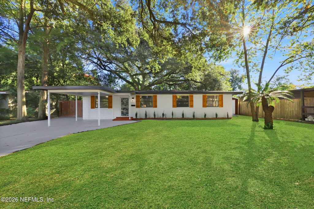 2531 E BURLINGAME Drive, Jacksonville, FL 32211