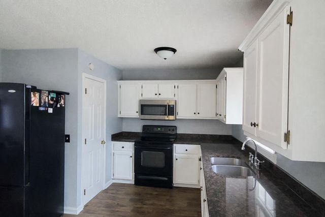 594 Sycamore Drive, Bronston, KY 42518