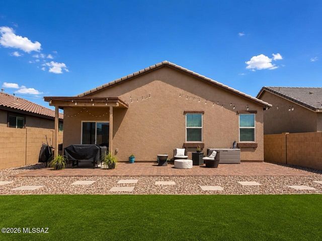 10484 W Washburn Street, Marana, AZ 85653