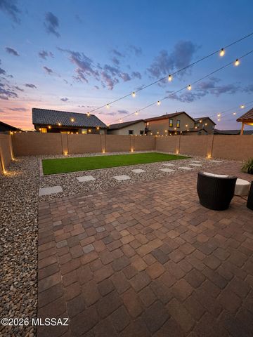 10484 W Washburn Street, Marana, AZ 85653