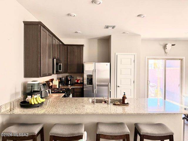 10484 W Washburn Street, Marana, AZ 85653