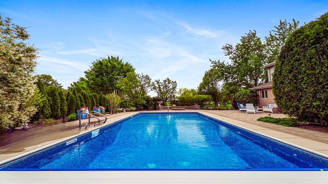 22043 EMILY Lane, Frankfort, IL 60423
