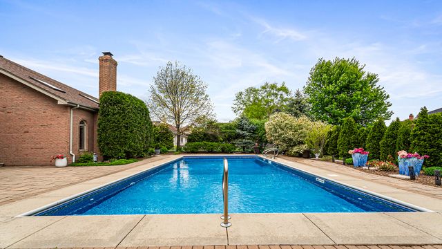 22043 EMILY Lane, Frankfort, IL 60423