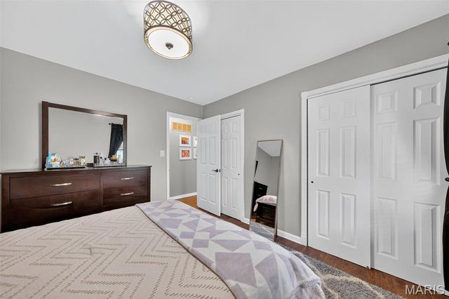 7101 Coram Drive, St Louis, MO 63129