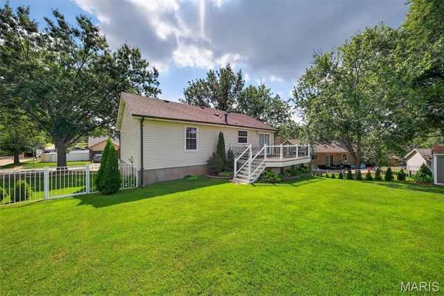 7101 Coram Drive, St Louis, MO 63129