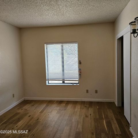 958 Via Puebla, Rio Rico, AZ 85648