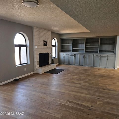 958 Via Puebla, Rio Rico, AZ 85648