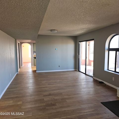 958 Via Puebla, Rio Rico, AZ 85648