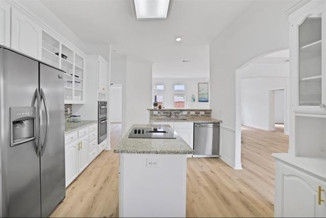 4604 Preston Bend Drive, Arlington, TX 76016