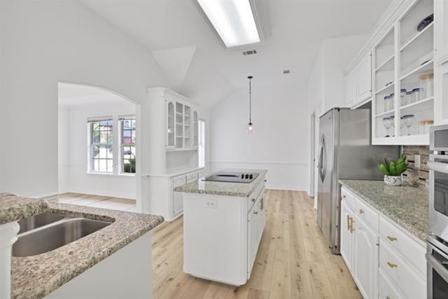 4604 Preston Bend Drive, Arlington, TX 76016