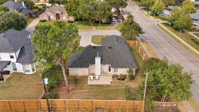 4604 Preston Bend Drive, Arlington, TX 76016