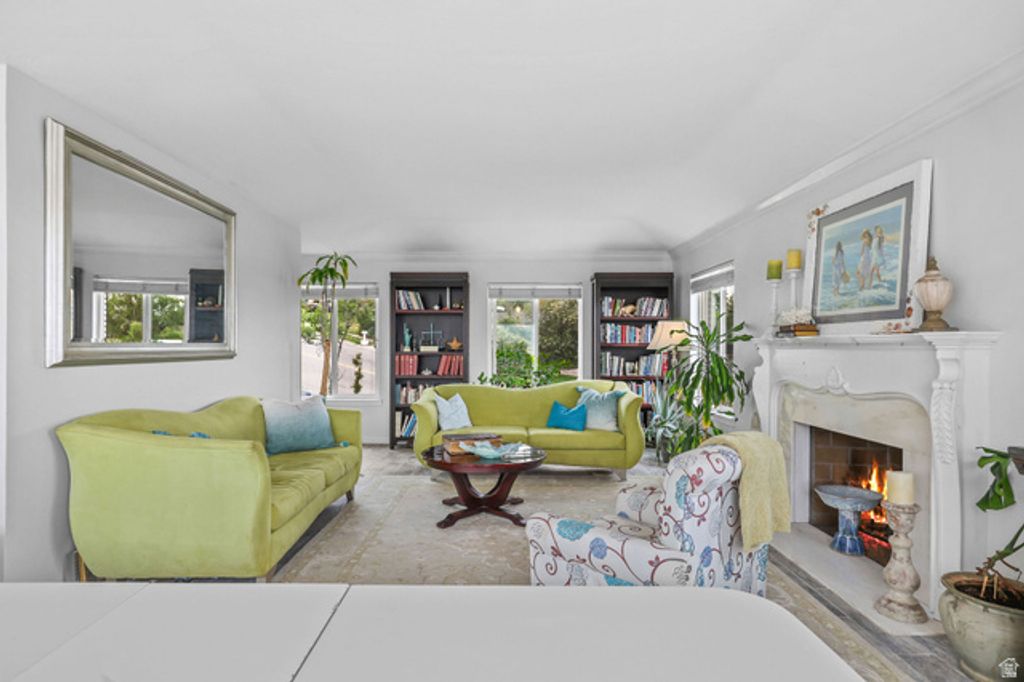 671 E CHELSEA DR, Bountiful, UT 84010 — photo 4