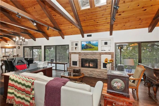 26603 Hillcrest Lane, Lake Arrowhead, CA 92352
