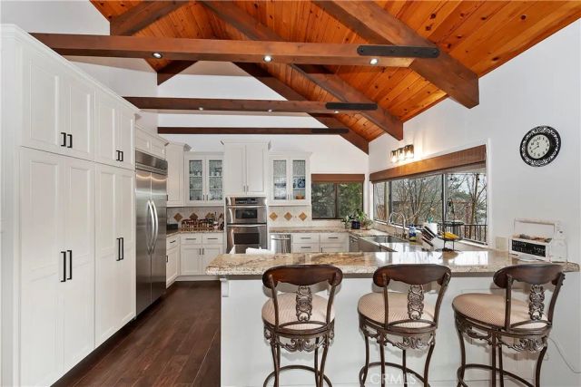 26603 Hillcrest Lane, Lake Arrowhead, CA 92352