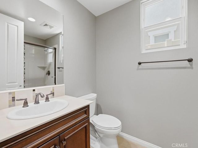 8 Willow Way, Lake Forest, CA 92630