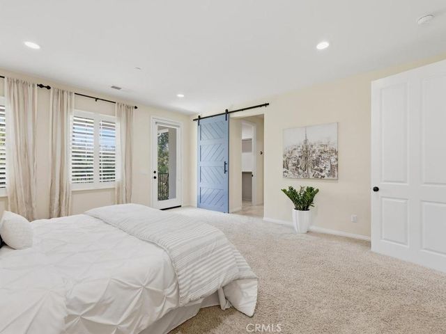 8 Willow Way, Lake Forest, CA 92630