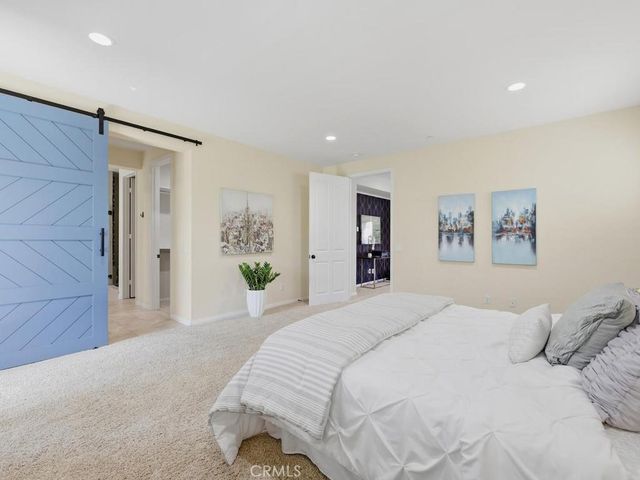 8 Willow Way, Lake Forest, CA 92630