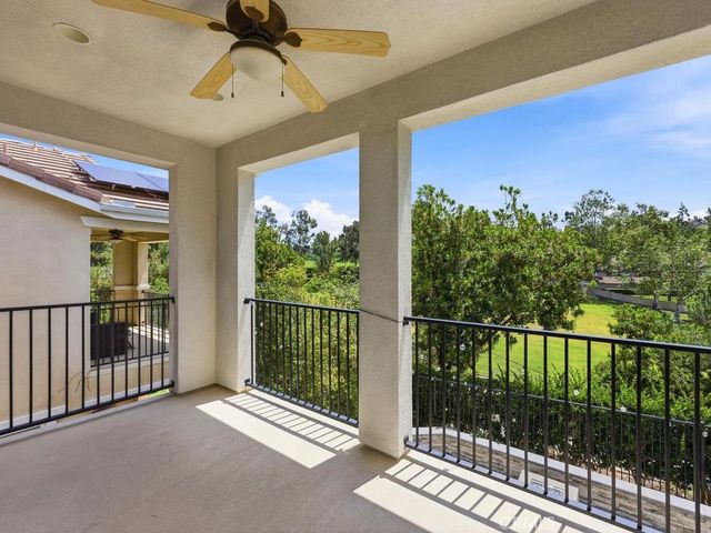 8 Willow Way, Lake Forest, CA 92630