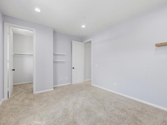 8 Willow Way, Lake Forest, CA 92630
