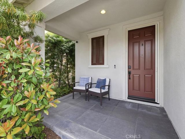 8 Willow Way, Lake Forest, CA 92630