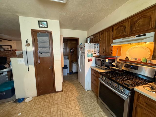 107 2nd Street SE, Rio Rancho, NM 87124