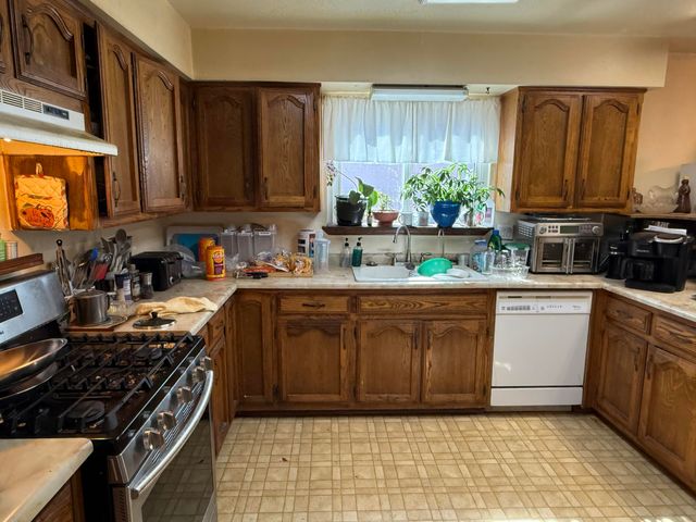 107 2nd Street SE, Rio Rancho, NM 87124