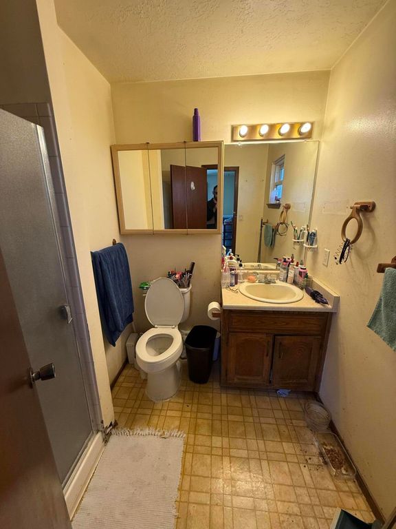 Image 25 of property listing at 107 2nd Street SE, Rio Rancho, NM 87124