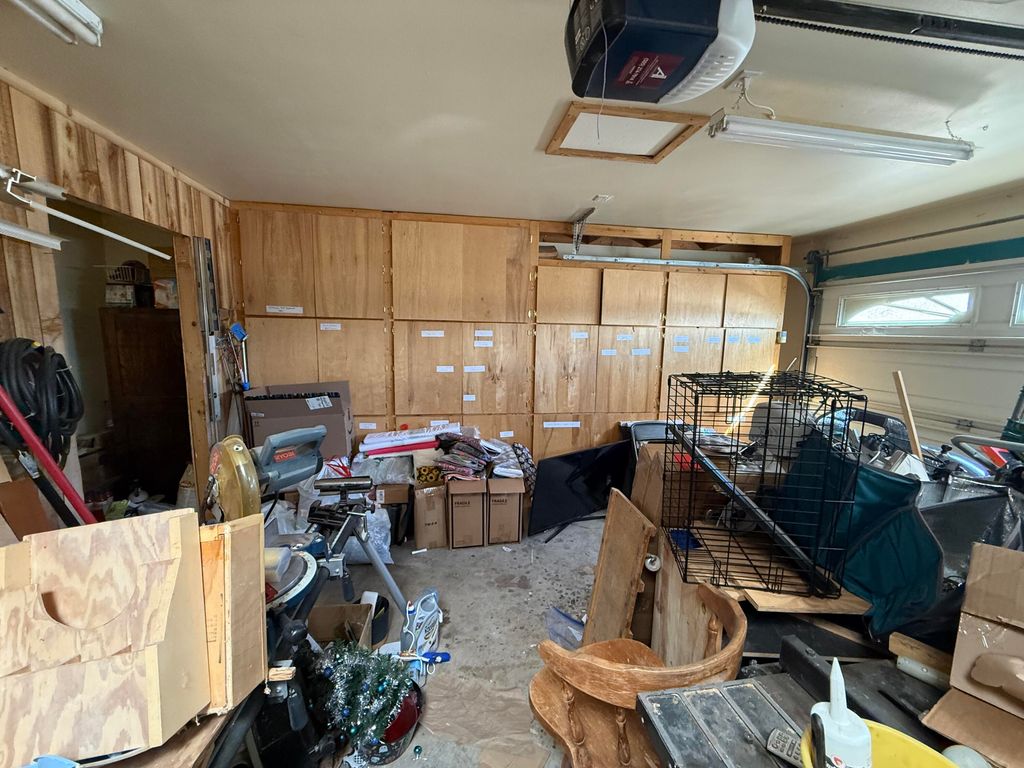 Image 31 of property listing at 107 2nd Street SE, Rio Rancho, NM 87124