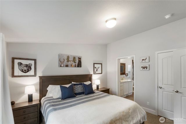 138 Sherwood Lane, Packwood, WA 98361