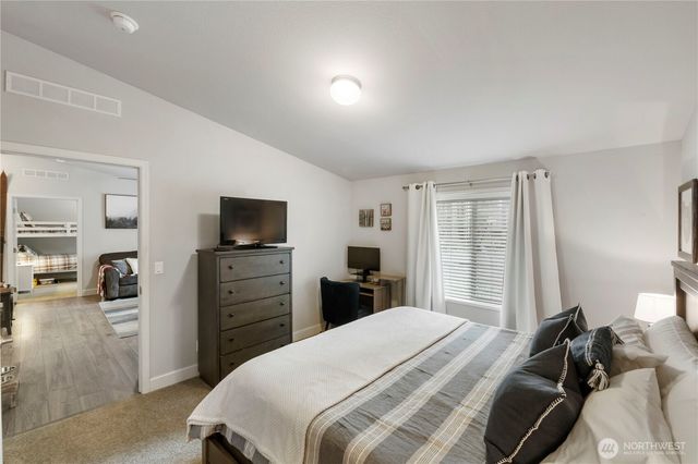 138 Sherwood Lane, Packwood, WA 98361