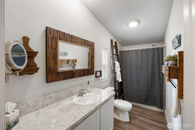 138 Sherwood Lane, Packwood, WA 98361