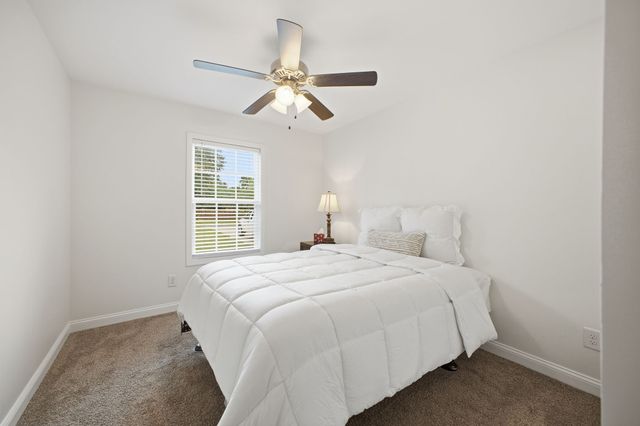 109 Mangrum Rd, Bon Aqua, TN 37025